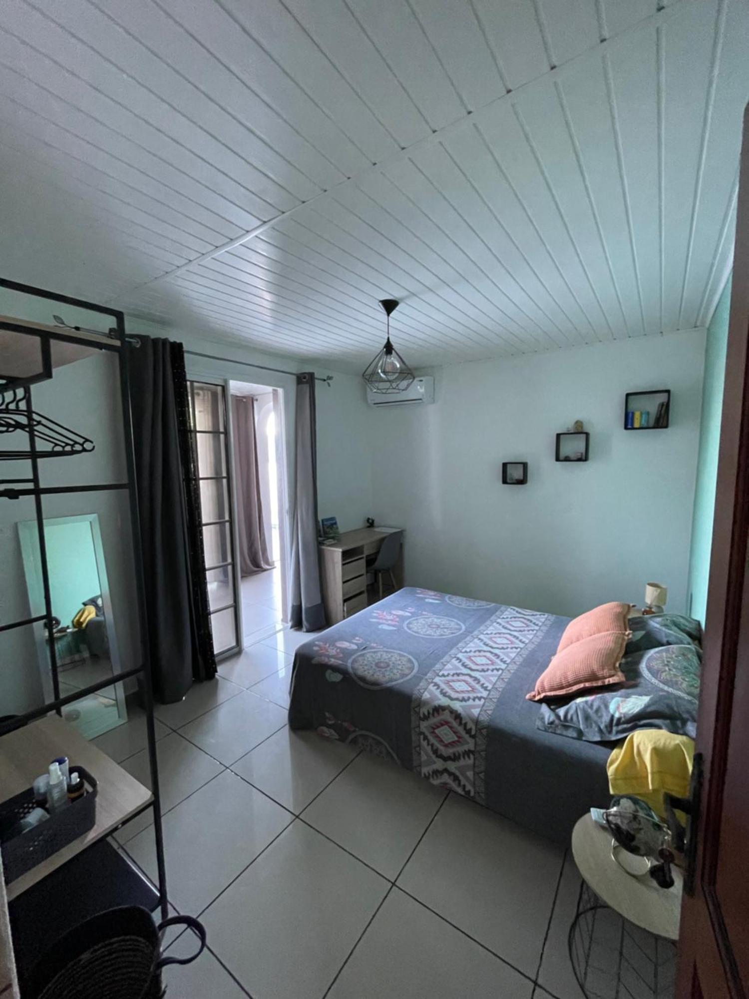 Escapade Dans L'Est Chambre Confort Avec Piscine Bras-Panon Buitenkant foto
